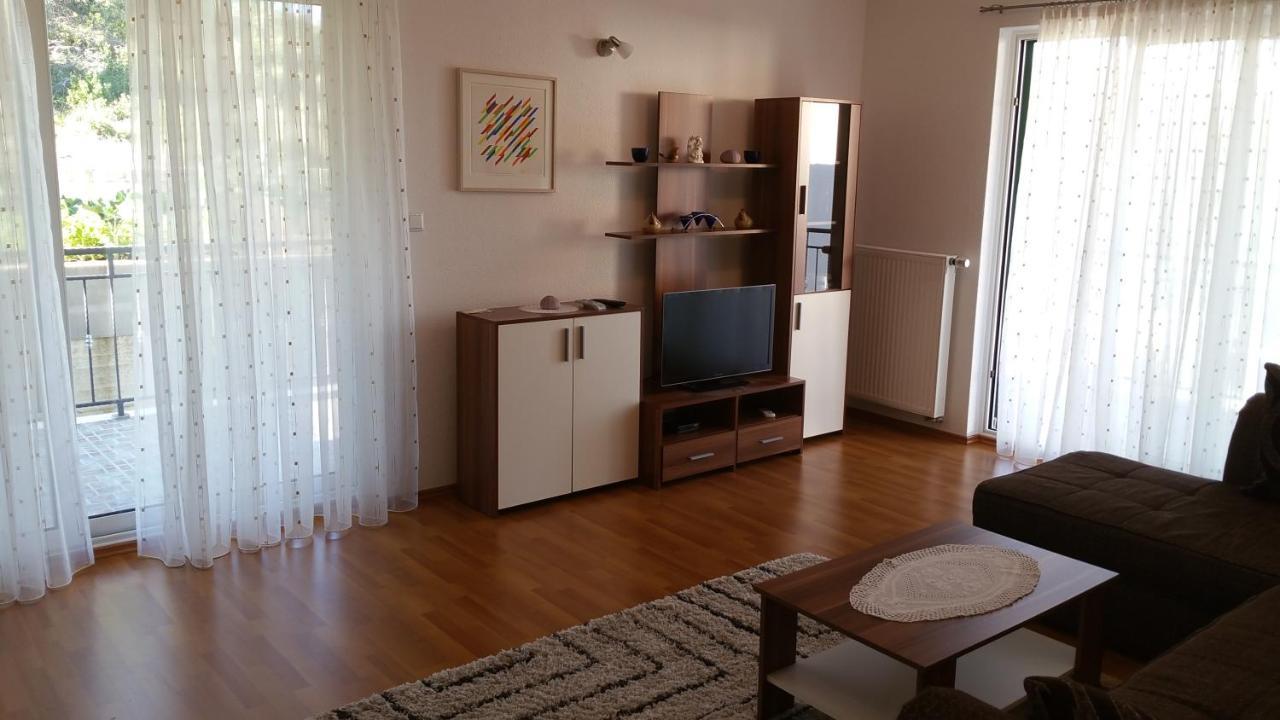 Apartment Matea Трогир Екстериор снимка